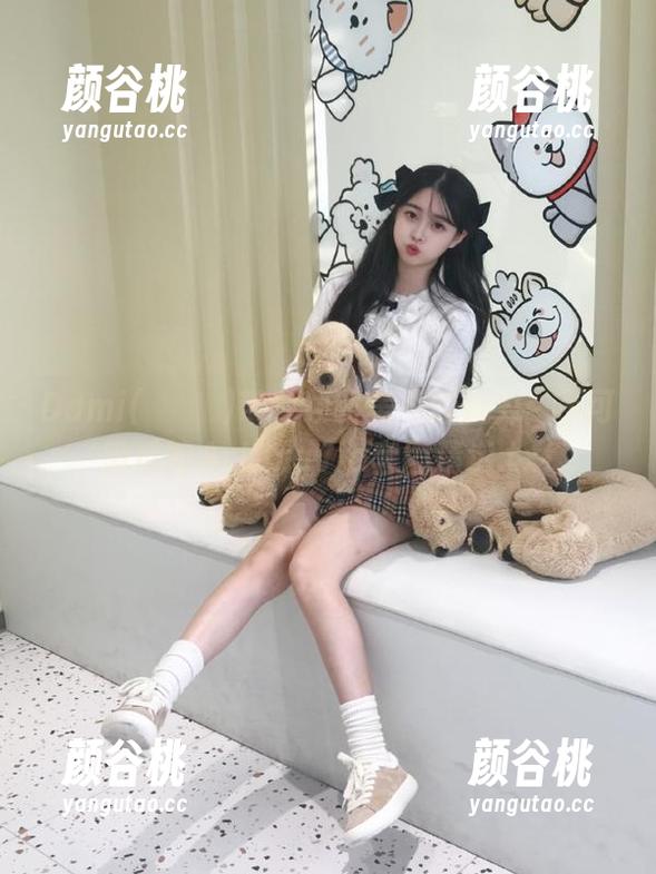 Dami(퀸다미)带你领略美图的魅力：不可错过的ArtGravia套图精选.txt