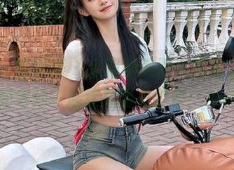 Feilin嗲囡囡 – 定制精美双人图集，和雅茹老师一起绽放甜美笑容！.txt