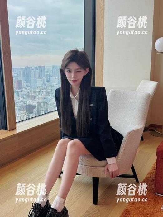 HuaYan花の颜 - 佘贝拉bella校园写真集更新，再次挑战我的极限审美与颜值认知！.txt