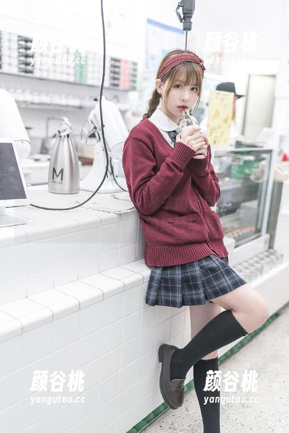 IMZSOCK爱美足 - 琴子的浴室全套作品：感受蒸汽氤氲中的绮丽与真实.txt