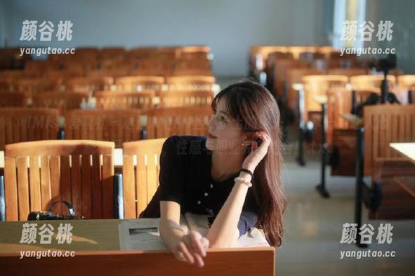 IMiss爱蜜社-Winki丝姬 IMiss爱蜜社 - 透过Winki丝姬护士的镜头,分享一组让人心跳不已的套图,性感与职业完美结合!.txt