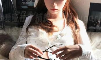 IMiss爱蜜社 – 捕捉杨晨晨sugar日常，唯美写真套图展现甜美与优雅的完美结合.txt