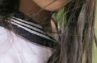 MFStar模范学院 – 直击心灵的黑白美图：Jennanni_Jen套图传递的情感与思考.txt