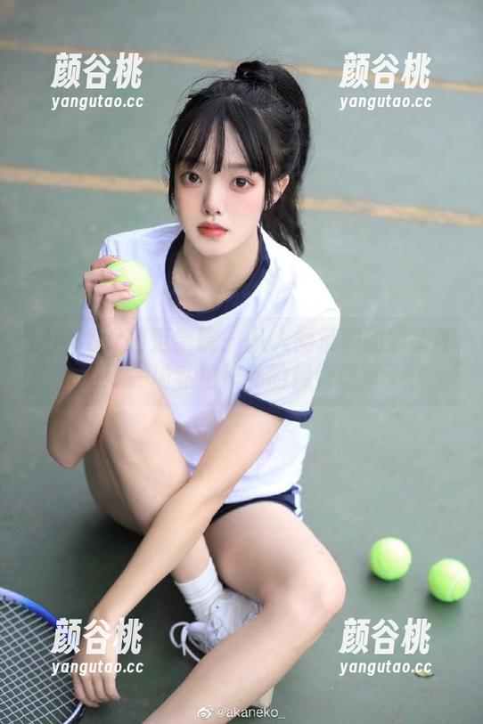 MFStar模范学院 - 从人间荒糖的镜头看女友：一场私拍作品的视觉盛宴.txt