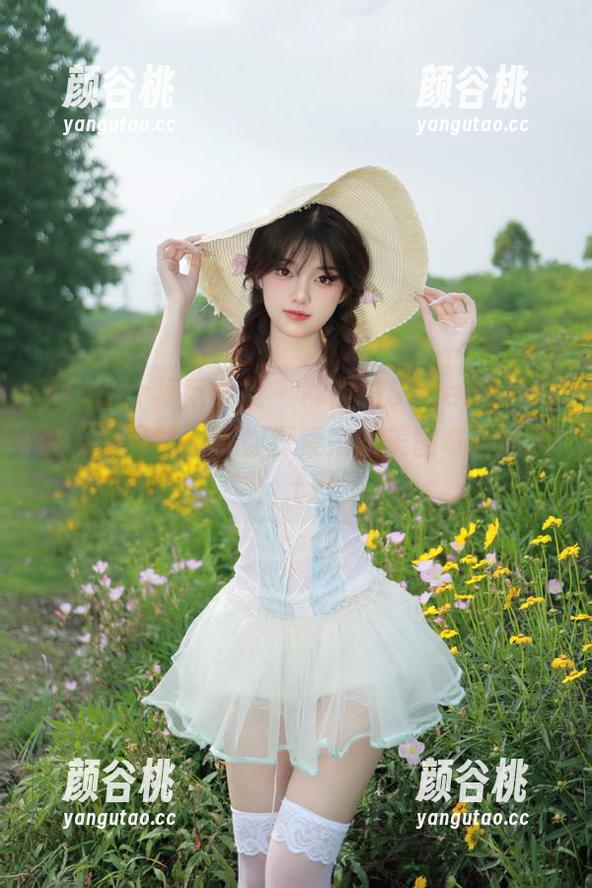 MFStar模范学院 - 柳侑绮Sevenbaby的灰丝写真，带你探索她的美图奇幻世界！.txt
