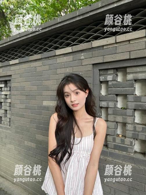 MFStar模范学院 - 解锁糯美子Mini兔女郎图包下载，感受极致诱惑的快感.txt