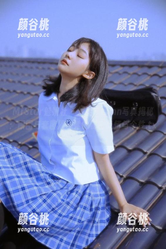 MiStar魅妍社 - 刘奕宁Lynn写真揭秘：原图与套图展现她的秘密风情与个性.txt