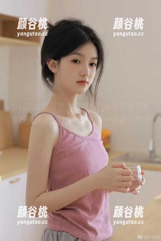 MiStar魅妍社 - 米娅Miya裤里丝写真集最新更新：我笑着面对每一条裤子的挑战！.txt