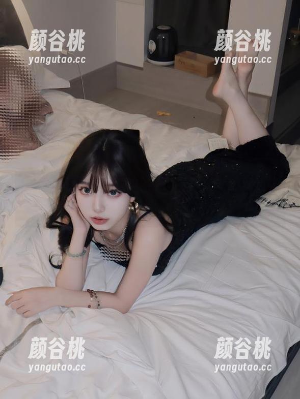 Mimmi(밈미)清纯写真之旅：与她共享每一幅原图中的温柔和宁静.txt