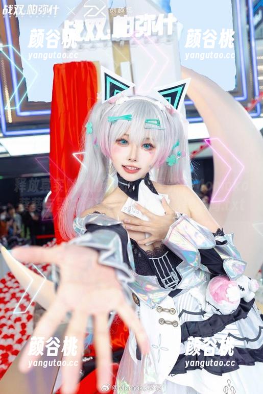 Momoko葵葵 释放真实魅力的套图:无圣光下Momoko葵葵与翠之海空音和陆乃的唯美瞬间.txt