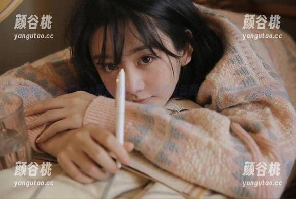 追随PoppaChan黑丝的脚步，获取全新图包资源的秘密分享.txt