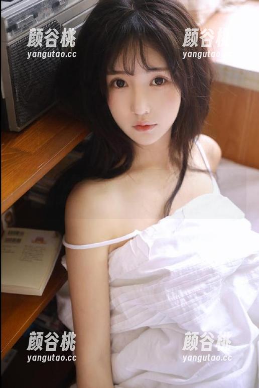 UGirls尤果网 - 周于希白丝图集惊艳发布，福利内容丰富，助你尽享视觉享受.txt