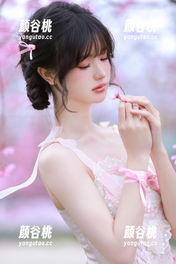 UGirls尤果网 - 探索慕羽茜的瑜伽世界，福利图片带你体验独特魅力！.txt