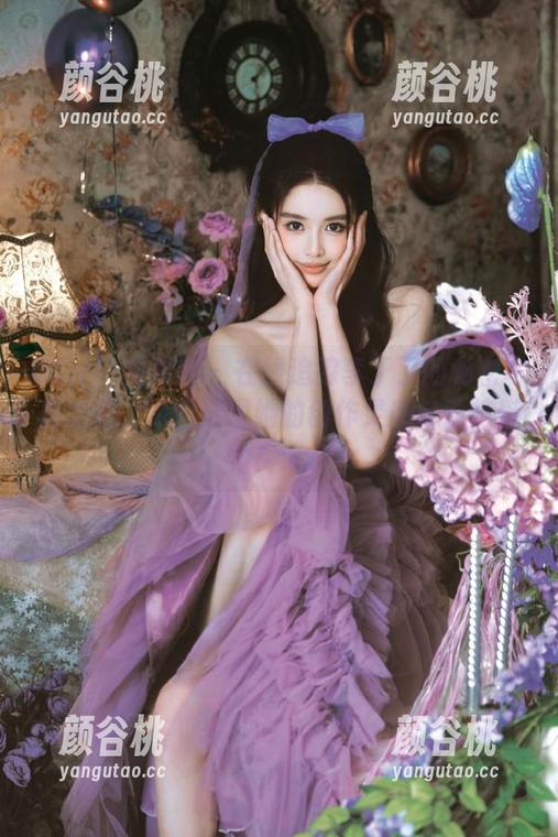 UGirls尤果网 - 在线追踪李丁丁的秘密写真之路，原图展现她的创作灵感与独特魅力！.txt