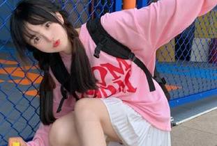 UGirls尤果网 – 田慕儿的泳装合集已经上线，壁纸色腻得让人不敢直视的夏日诱惑！.txt