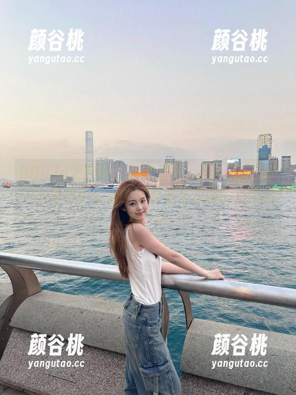 UGirls尤果网 - 记录禅叽zankii的日常：一场关于生活的写真集与原图的美好旅程.txt