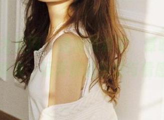 UGirls尤果网 – 喧闹而真实，谭晓彤最新泳衣写真集，玩弄你的视觉与情感！.txt
