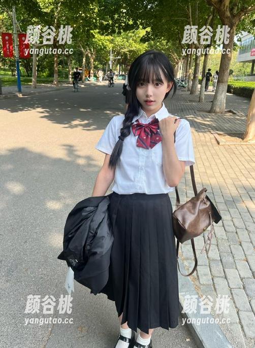 UGirls尤果网 - 解锁私拍韩恩美的粉色魅力，原图展示她不同于常人的独特风格。.txt