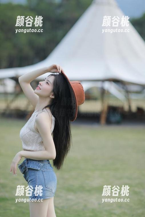 UGirls尤果网-齐贝贝 UGirls尤果网 - 最新作品揭秘:齐贝贝空姐写真,飞翔中的美丽传说.txt