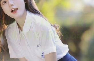 XIAOYU语画界 – Emily顾奈奈酱的办公室风情，高清写真资源让你心动不已.txt