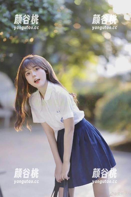 XIAOYU语画界 - Emily顾奈奈酱的办公室风情，高清写真资源让你心动不已.txt