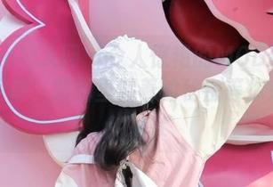Xiuren秀人网 – 令人惊艳的MODEL伊若最新写真，原图里藏着的秘密等你来发现！.txt