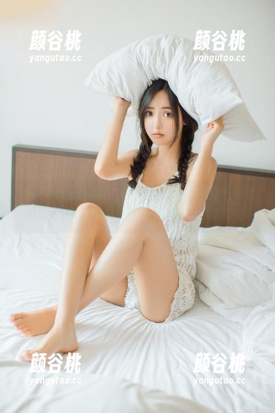 Xiuren秀人网 - z杯悠悠修女系列写真：精选原图，演绎内心的宁静与深思.txt