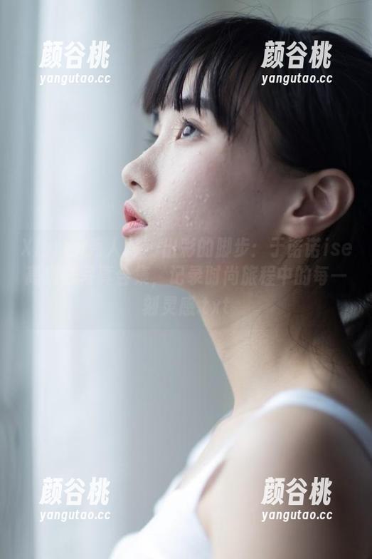 Xiuren秀人网 - 出彩的脚步：于诺诺ise高跟鞋写真合集，记录时尚旅程中的每一刻灵感.txt
