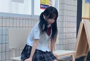 Xiuren秀人网 – 冷月yuer厨娘高清照片，带你走进精致料理的艺术世界.txt