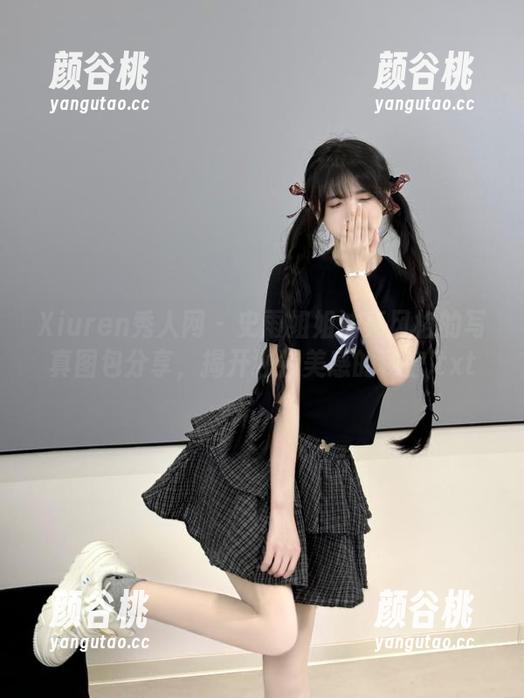 Xiuren秀人网 - 史雨姐姐油亮风格的写真图包分享，揭开独特美感的秘密.txt