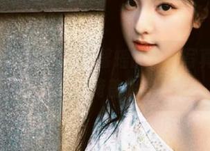 Xiuren秀人网 – 夏馨瑶的白裙写真，证明即使白裙也无法掩盖我的丑陋！.txt