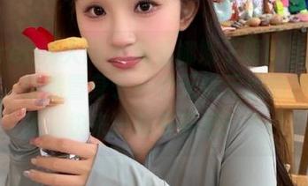 Xiuren秀人网 – 观看娜娜子呀的比基尼作品，仿佛置身于一个无忧无虑的沙滩时光，快来一起享受吧！.txt