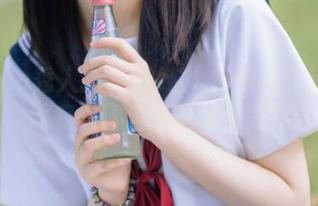 Xiuren秀人网 – 子纯儿Annie女仆写真壁纸，探索美丽与优雅的完美结合.txt