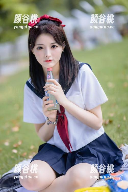 Xiuren秀人网 - 子纯儿Annie女仆写真壁纸，探索美丽与优雅的完美结合.txt