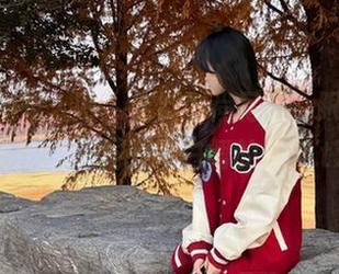 Xiuren秀人网 – 定制时尚写真，跟随小乔babyb一同探索白裙的魅力.txt