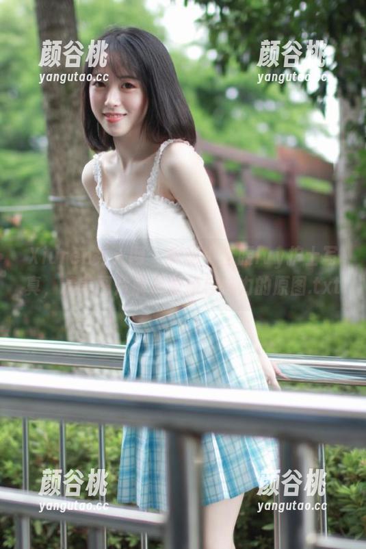 Xiuren秀人网 - 探秘小蛮腰lvy护士写真，精美图片展示健康与魅力的原图.txt