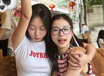 Xiuren秀人网 – 不容错过的最新张文妍MuLA短裤图集，见证她的时尚冒险之旅！.txt