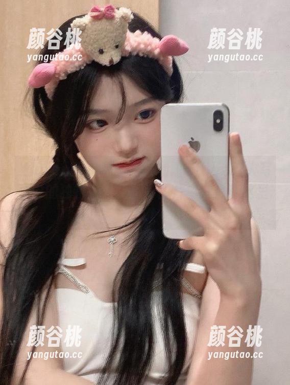 Xiuren秀人网 - 获取易阳Silvia双人写真中的独特魅力，精彩图片资源尽在这里.txt