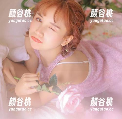 Xiuren秀人网 - 曦宝儿亲荐：棉袜美图分享，舒适与时尚的完美结合.txt