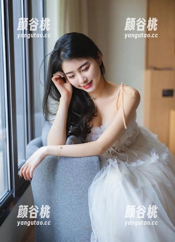 Xiuren秀人网-李丽莎 Xiuren秀人网 - 李丽莎网袜精彩合集:每一张都是爱的宣言,带你进入甜蜜的世界!.txt