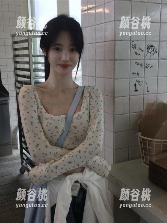 Xiuren秀人网 - 惊艳全场！林文文的秘密作品原图免费获取，快来感受艺术魅力！.txt