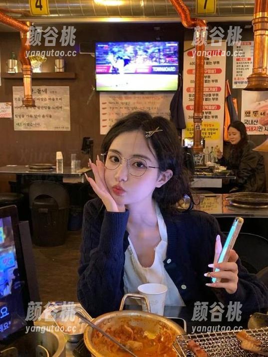 Xiuren秀人网 - 潘娇娇女仆美图特辑：下载这些瞬间，生活才会多一些美好和乐趣！.txt