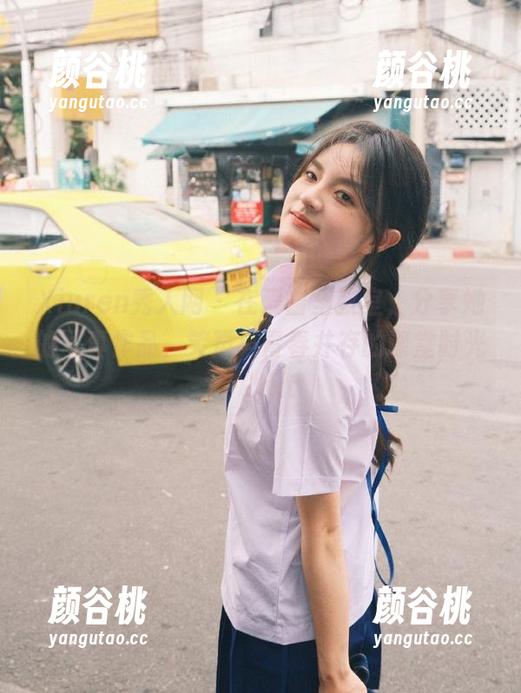 Xiuren秀人网 - 在爱酱里教室，分享她的写真作品，笑声与青春并存的课堂时光！.txt