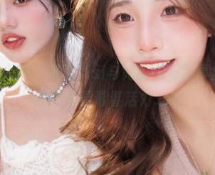 Xiuren秀人网 – 糖豆sisi与她的棉袜写真全集，专属原图尽显青春活力.txt