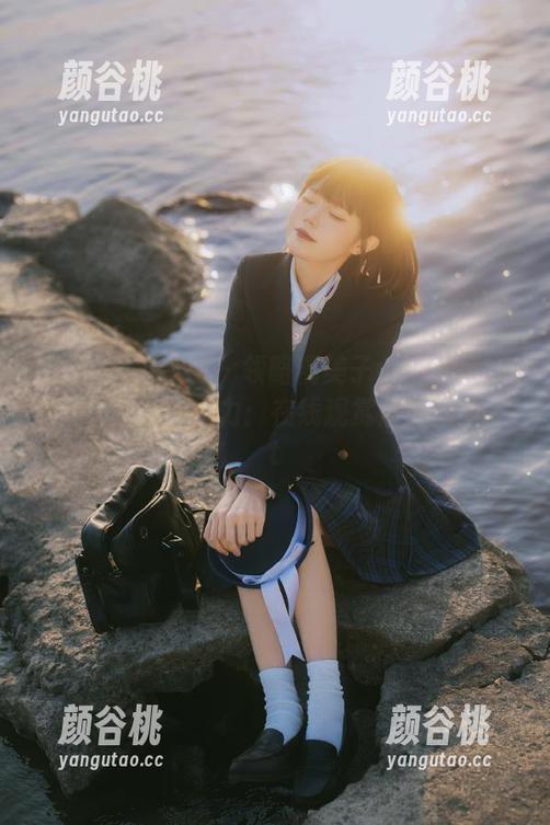 Xiuren秀人网 - 领略糯美子mini家政主题女仆制服的魅力：在线观赏高清原图.txt