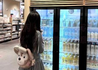 Xiuren秀人网 – 深入谢小葱的写真分享，发现“肉丝”的多面性与艺术意义.txt