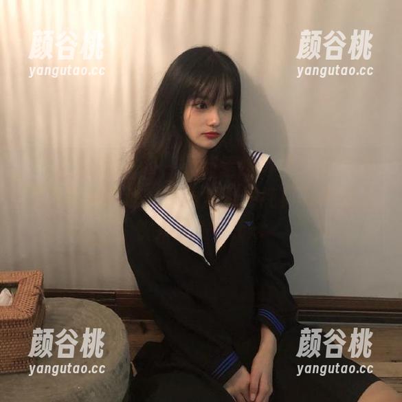 Xiuren秀人网 - 最新清纯写真：邹晶晶女王的照片让人重拾青春的纯真与美好，快来欣赏！.txt
