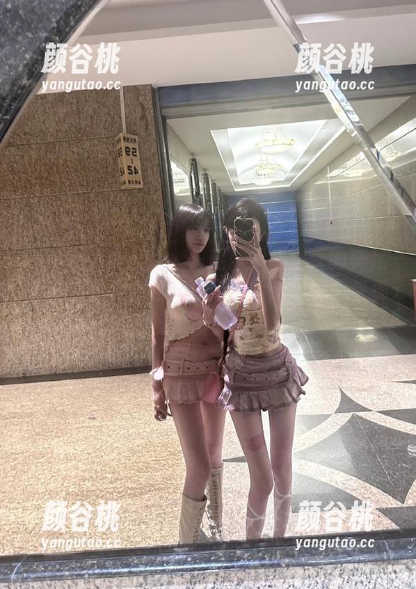 Xiuren秀人网 - 一起欣赏陆萱萱的美足艺术，精致图包分享不容错过，每一张都是视觉盛宴！.txt