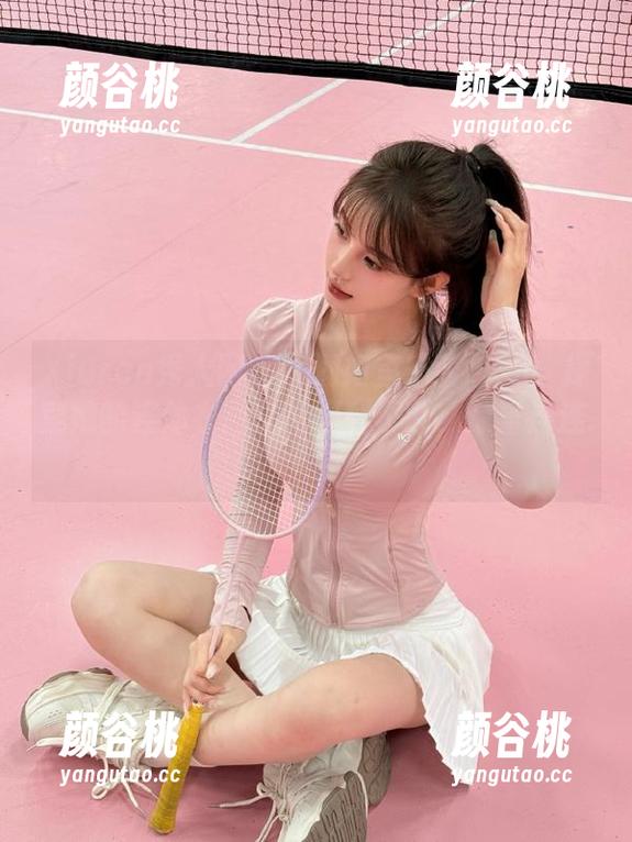 Xiuren秀人网 - 水润如鱼子酱fish：探索她的连体衣图集，福利不断，惊喜连连.txt