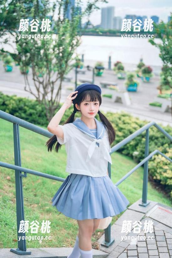 YouMi尤蜜荟 - Yumi尤美引领的长腿写真潮流：多角度图片尽显美丽姿态.txt